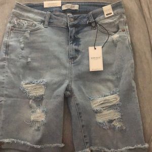 NWT Judy Blue Size XL distressed shorts.